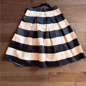 Ark & Co Black and Cream A-Line Skirt